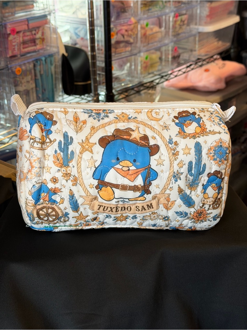 #TUX-945 Quilted Cosmetic bag 10x5x5" , padded, Tuxedo Sam